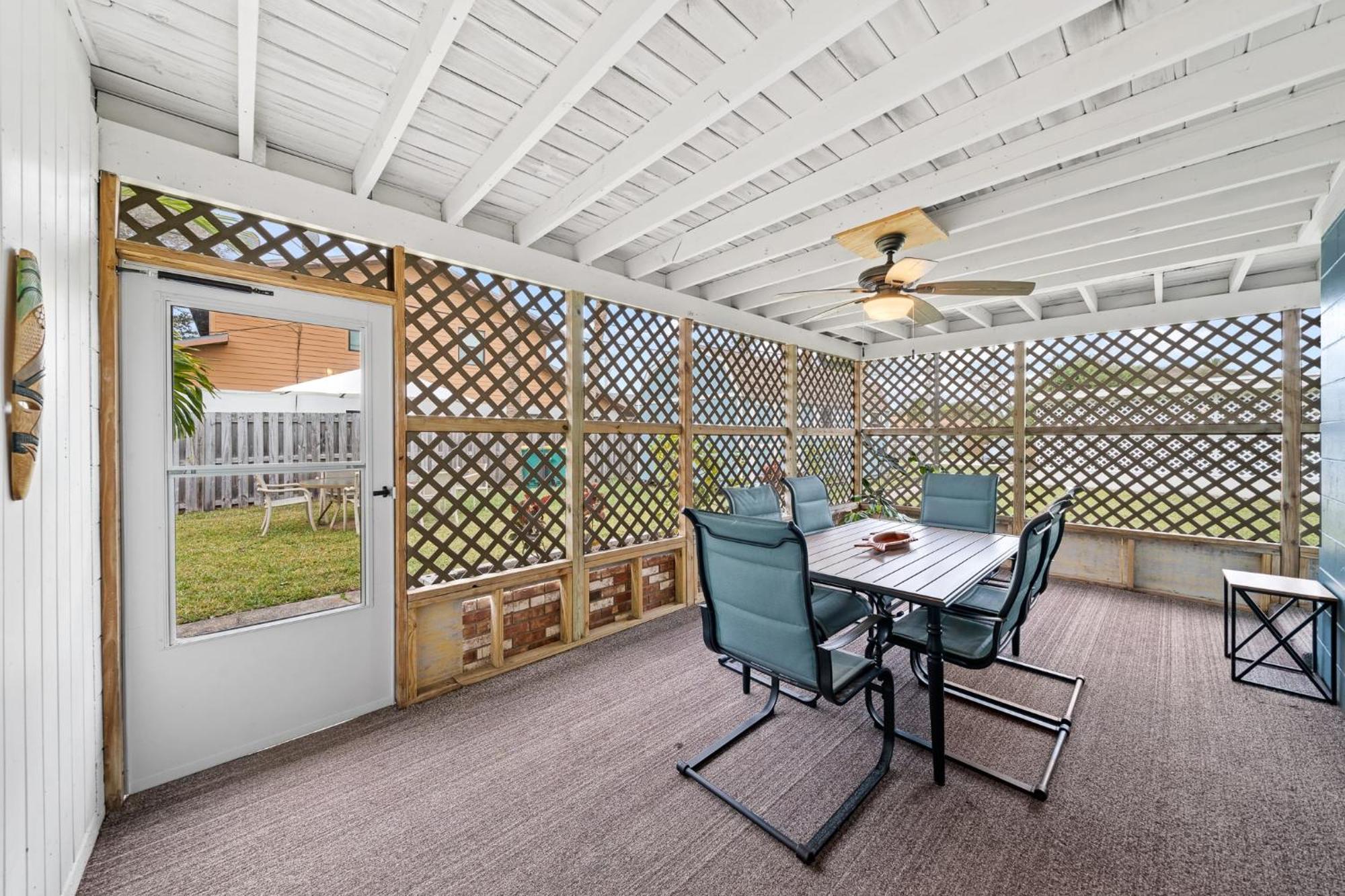 Uptown Cottage - Walk To The Beach And Restaurants Cocoa Beach Exterior foto